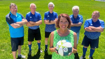 Schwaben + Altbayern: Walking Football, Wutraum Alpencrash und mehr