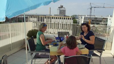 Sehen statt Hören: Regenbogenfamilie · Liebe, Nestwärme, Glück