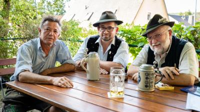 Stofferl Wells Bayern: Strawanzen im Oberpfälzer Jura Stofferl Wells Bayern: Strawanzen im Oberpfälzer Jura