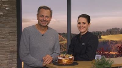 Wir in Bayern: Sendung 05.12.23: Käsekuchen, Geschenke für Hunde, Fotograf Bernd Römmelt