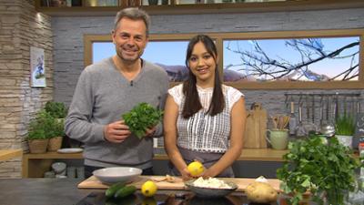 Wir in Bayern: Bayernlos, Pflegekostenversicherung und Pflegerentenversicherung, Gemüse-Bhaji mit Raita