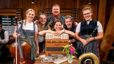 Wirtshausmusikanten beim Hirzinger: Mit Dellnhauser Musikanten, nouWell cousines, Salzburger Nockerl u. v. m.