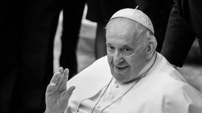 Brennpunkt: Trauer um Papst Franziskus