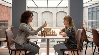 Großstadtrevier: Folge 487: Die kleine Schachspielerin