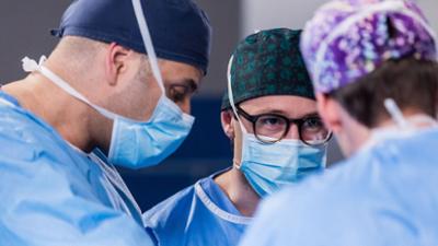 In aller Freundschaft - Die jungen Ärzte: Folge 446: Vorurteil (S11/E26)