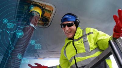 Mittendrin - Flughafen Frankfurt: Der Flugzeugklo-Reiniger