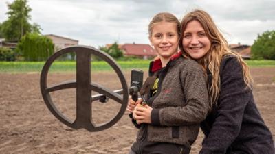 neuneinhalb - das Reportermagazin für Kinder: Schatzsuche - Auf den Spuren verborgener Reichtümer