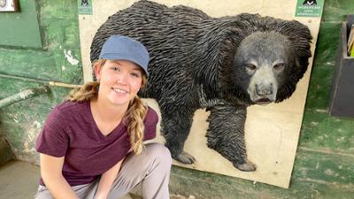 Nina und die wilden Tiere: In der Rettungsstation für Lippenbären Nina und die wilden Tiere: In der Rettungsstation für Lippenbären