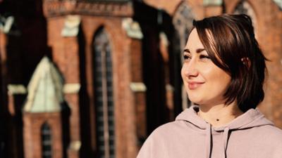 Pastorin mit schwerer Vergangenheit: Rebecca Assif – Pastorin mit schwerer Vergangenheit