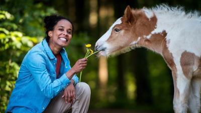 Pia und die Haustiere: Ein Tag bei der Tierfotografin Pia und die Haustiere: Ein Tag bei der Tierfotografin