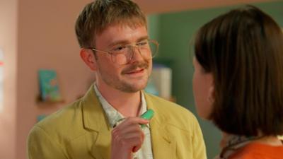 Rote Rosen: Ein Autor mit Geheimnis (4261) Mo, 15.12.