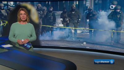 Tagesthemen: 23:15 Uhr,