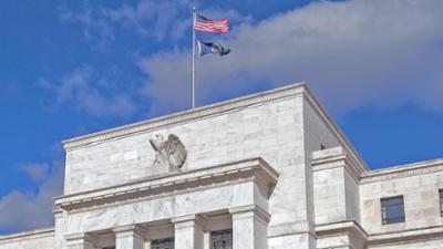 Wirtschaft vor acht: US-Notenbank Fed ringt um Kurs