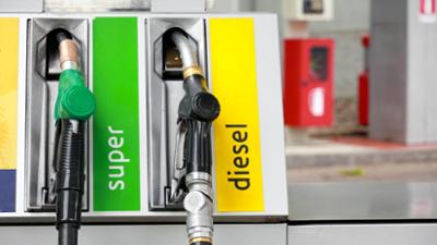 Wirtschaft vor acht: Steuersenkung auf Sprit - sinnvoll oder falsches Signal?