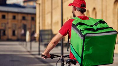 Wirtschaft vor acht: Übernahmepoker bei Delivery Hero