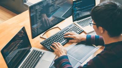 Wirtschaft vor acht: Weltweiter "Cyberalarm“" bei Websites