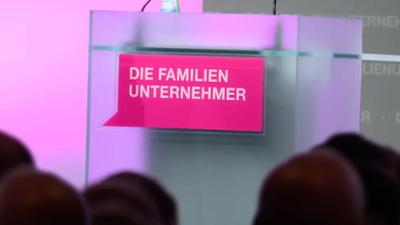 Wirtschaft vor acht: Mit der AfD reden oder nicht? 