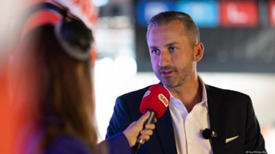 AfD setzt etablierte Medien unter Druck