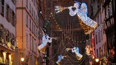Größer, schöner, älter – auf dem Weihnachtsmarkt in Straßburg  