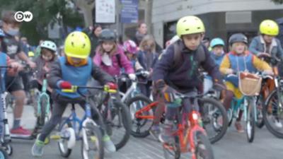 Mit dem "BiciBus" durch Barcelona