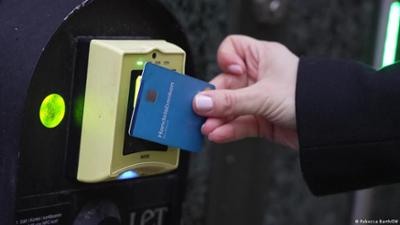 Schweden ohne Bargeld: Wie sicher ist das digitale Zahlen?