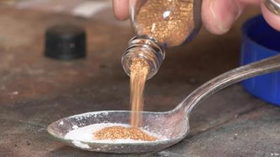 Schweiz: Goldschürfen aus Kiesgruben