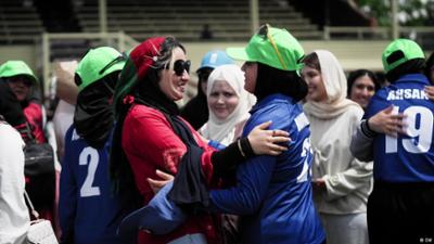 Träume im Staub: Cricket in Afghanistan