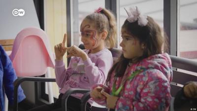 Türkei-Beben: Millionen Kinder wachsen zwischen Trümmern auf