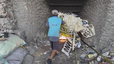 Wie Indonesien mit importiertem Plastikmüll ringt Wie Indonesien mit importiertem Plastikmüll ringt