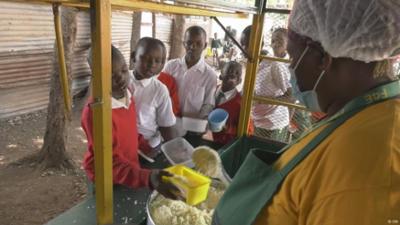 Wie Kenia Hunger in Schulen bekämpft