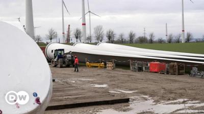 Windkraft - umstritten und doch unverzichtbar? Windkraft - umstritten und doch unverzichtbar?