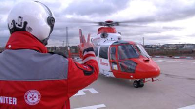 112 - Wir retten Hessen: Zwölf Stunden in Hessen (1)