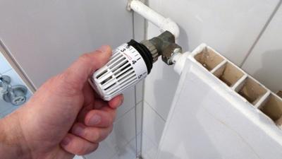 alles wissen: Sparsamer Heizen – Kann man das Temperatur-Empfinden trainieren?