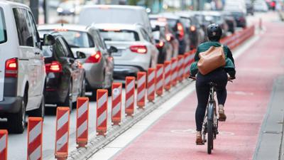 alles wissen: Aus für das Auto - wie kann die Verkehrswende gelingen?