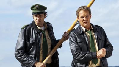 Heiter bis tödlich: Folge 30: Der Tote aus der Klatschspalte (S02/E14)