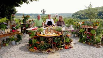 Mit Herz am Herd: Linsensuppe mit Kartoffelwaffeln Mit Herz am Herd: Linsensuppe mit Kartoffelwaffeln