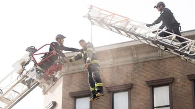 9-1-1 Notruf L.A.: Staffel 8 Folge 7 Kontrollverlust