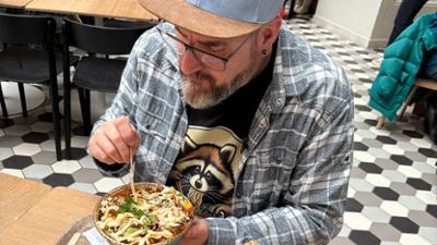 Achtung Kontrolle: Thema u. a,: Foodtester Markus Grimm testet Shawarma und Pizza Achtung Kontrolle: Thema u. a,: Foodtester Markus Grimm testet Shawarma und Pizza