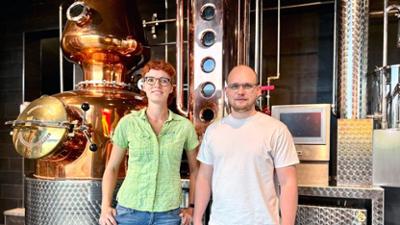 Achtung Kontrolle: Thema u.a.: Vulkan Brennerei Mendig - Zollkontrolle des ersten Brennvorgangs