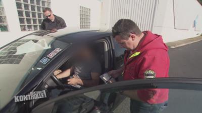 Achtung Kontrolle: Thema u. a.: Fahrlässig mit Handy am Steuer - Autobahnpolizei Wiesbaden