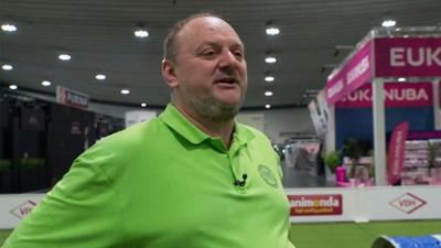 Achtung Kontrolle: Thema u.a.: Hunderichter in Dortmund beim Agility-Event