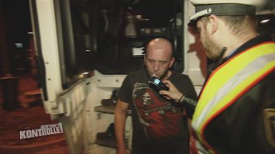 Achtung Kontrolle: Thema u. a.: LKW Kontrolle am Rastplatz