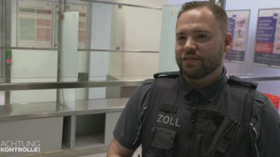Achtung Kontrolle: Illegaler Honig – Zoll Flughafen Düsseldorf