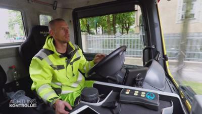 Achtung Kontrolle: Abschleppen im Sekundentakt – Wiesn Abschlepper