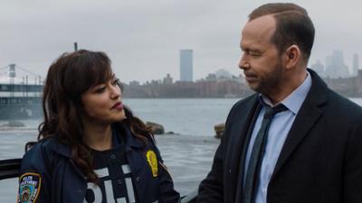 Blue Bloods - Crime Scene New York: Staffel 13 Folge 19 Wo Rauch ist ...