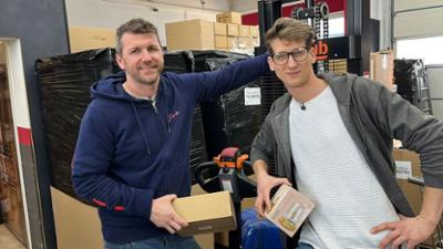 Die Restposten-Kings: Süße Verführungen und fliegende Fäuste