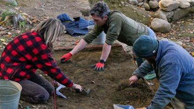 Die Schatzsucher von Oak Island: Staffel 12 Folge 24 Erdrutsch