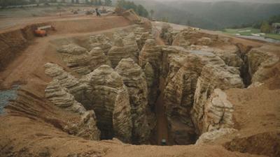 Einfach rätselhaft - mit Zachary Quinto: Staffel 1 Folge 6 Sinklöcher