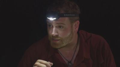 Expedition Unknown - Mythen auf der Spur: Staffel 5 Folge 4 Die Jagd nach der goldenen Eule