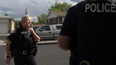 German Cops: Verhandlungsgeschick oder Waffengewalt - US-Cop Heidi gibt ihr Bestes